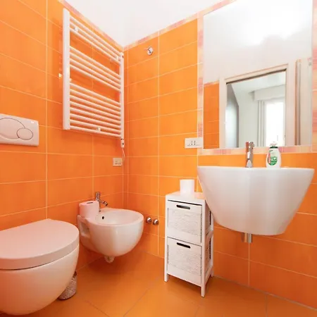 Housmart Sant'isaia 67/2 * Bologna