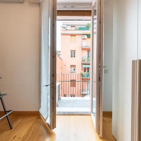 Housmart Sant'isaia 67/2 * Bologna